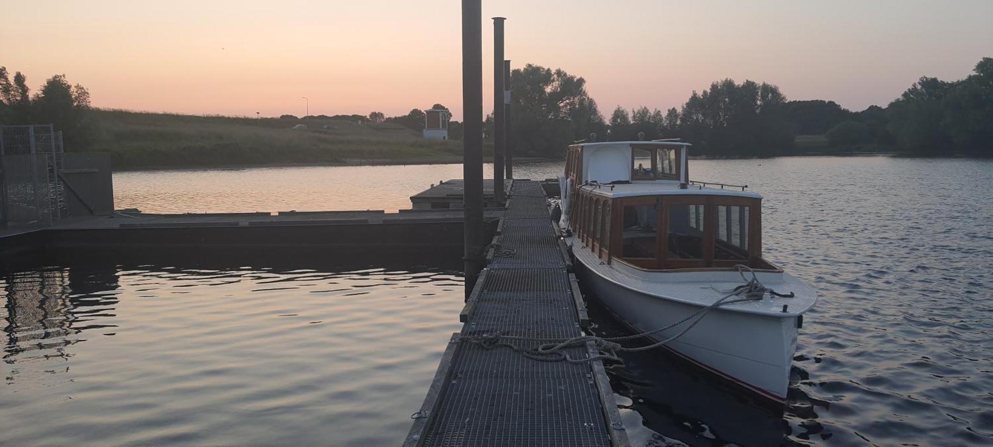 Sientjes Herberg Kerkdriel Buitenkant foto